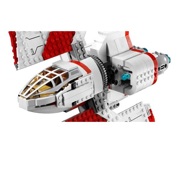 Image of LEGO Star Wars (75362). Shuttle Jedi T-6 di Ahsoka Tano